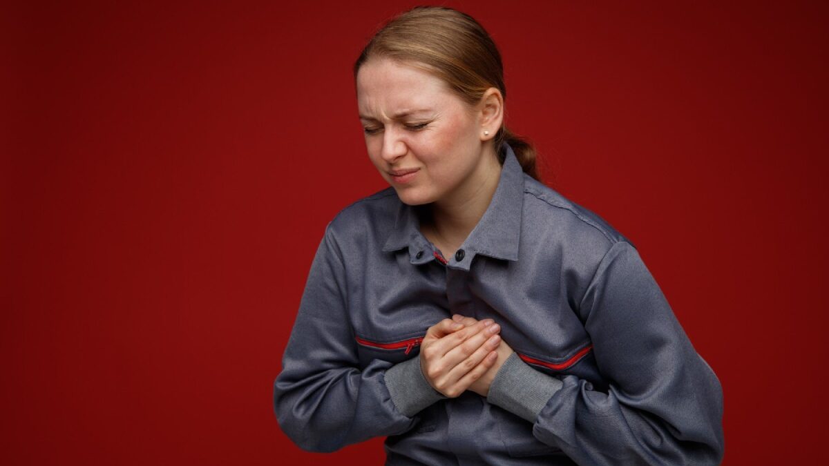 heart attack symptoms for women and men