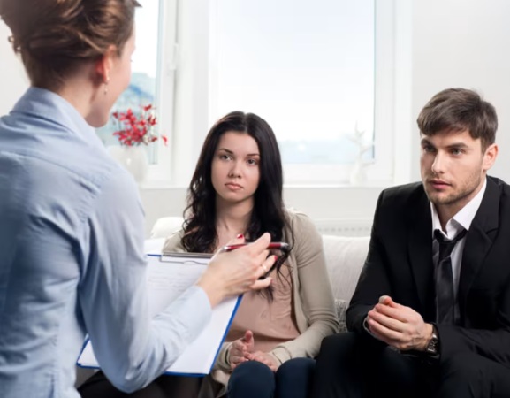 Benefits of Hiring a Tulsa Divorce Lawyer